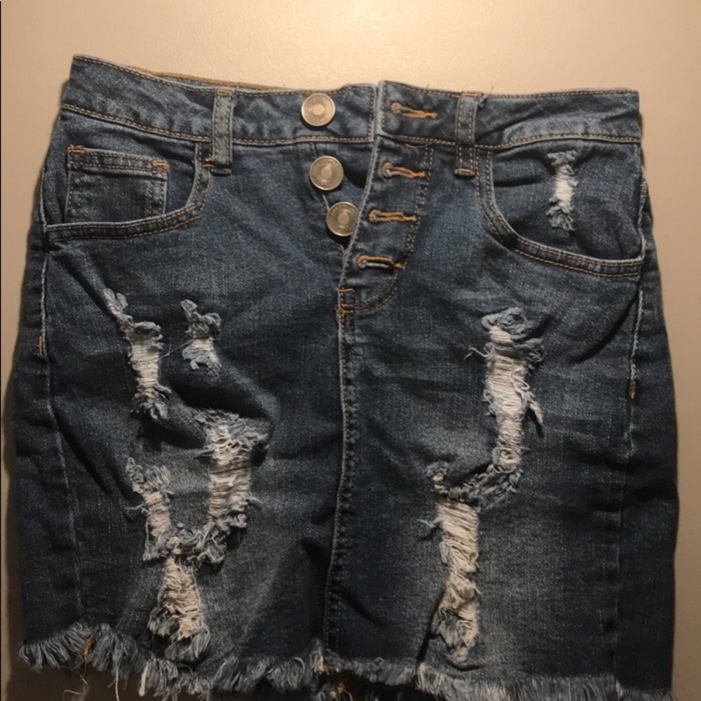 denim skirt